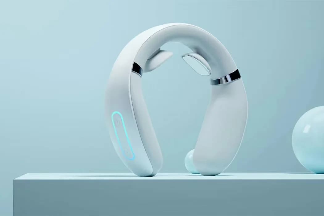 頸肩護理產品的開口與貼合造型，關注佩戴、拿取和操作體驗