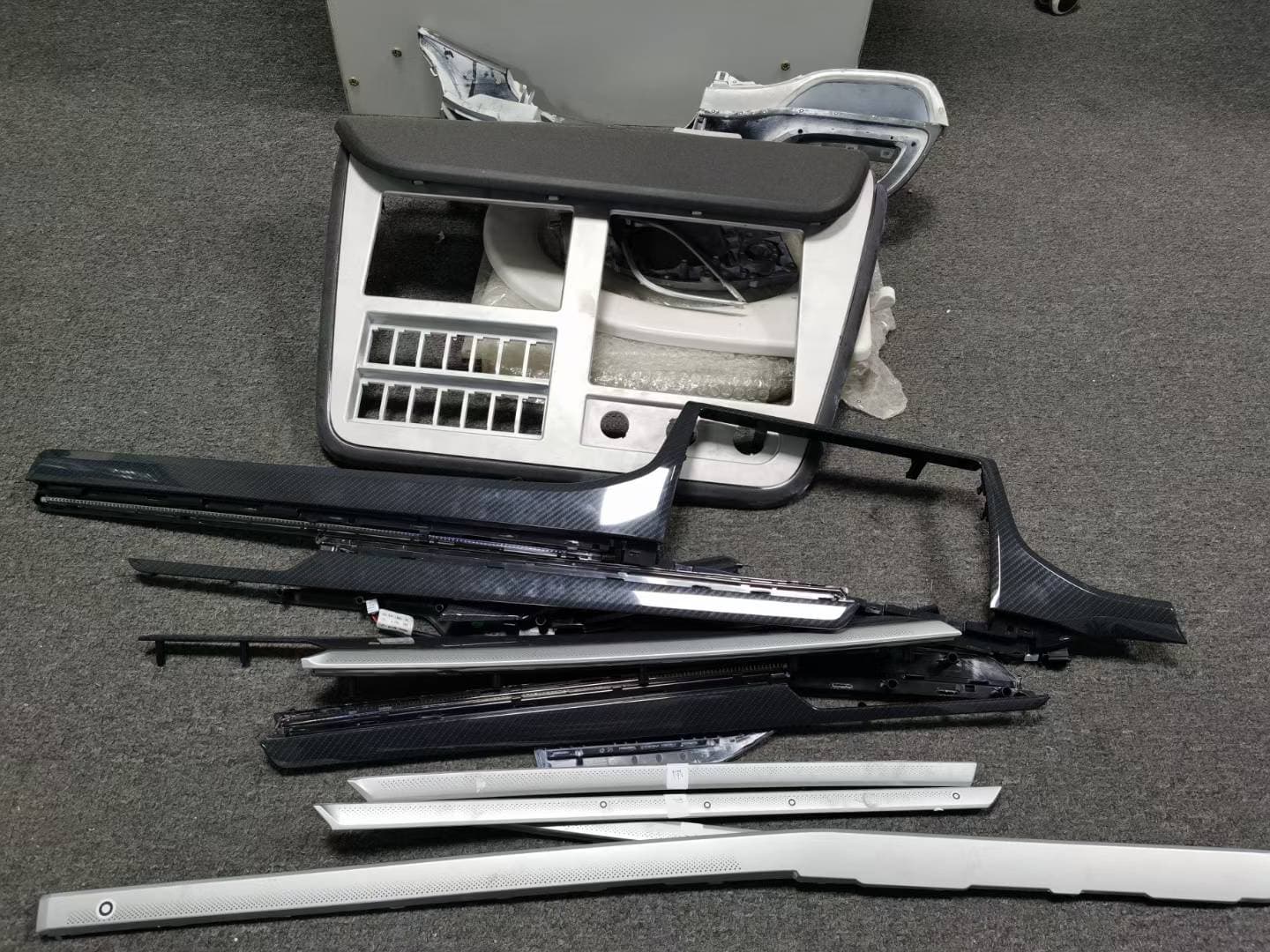 Physical information of parts and components